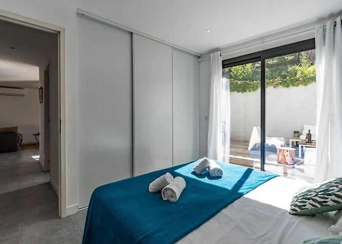 St Cyprien By Interhome